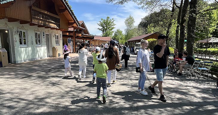 Unterwegs im Bayern Park  (©Foto: Martin Schmitz)